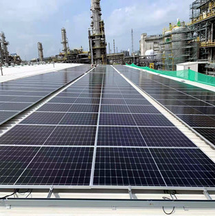 シンガポールでの500KWブリキ屋根ソーラープロジェクト